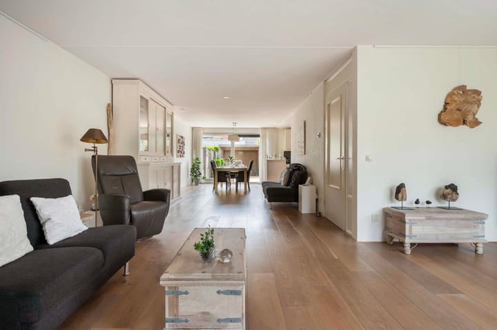 Foto 10 van Lange Grafte 27