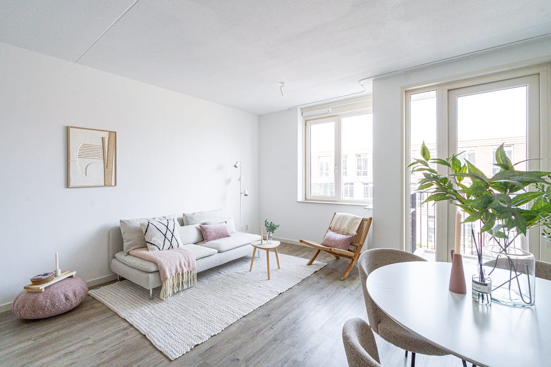 Foto 16 van San Marinostraat 43