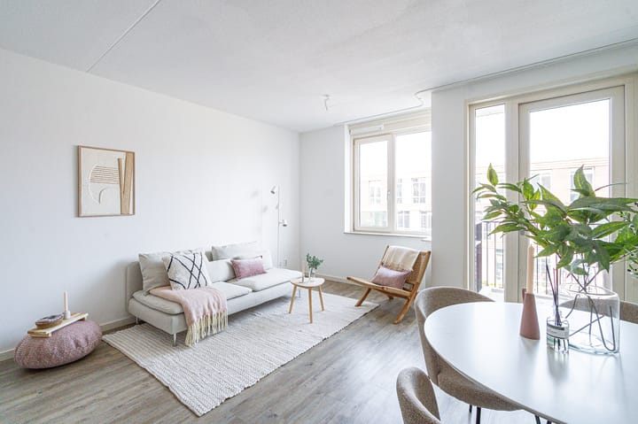 Foto 16 van San Marinostraat 43