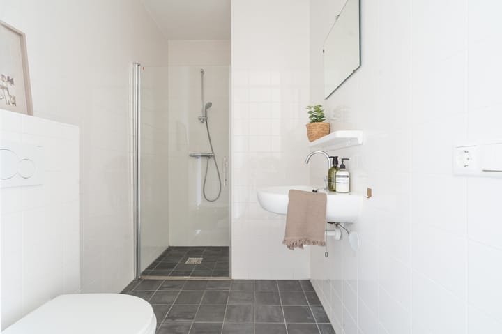 Foto 27 van San Marinostraat 43