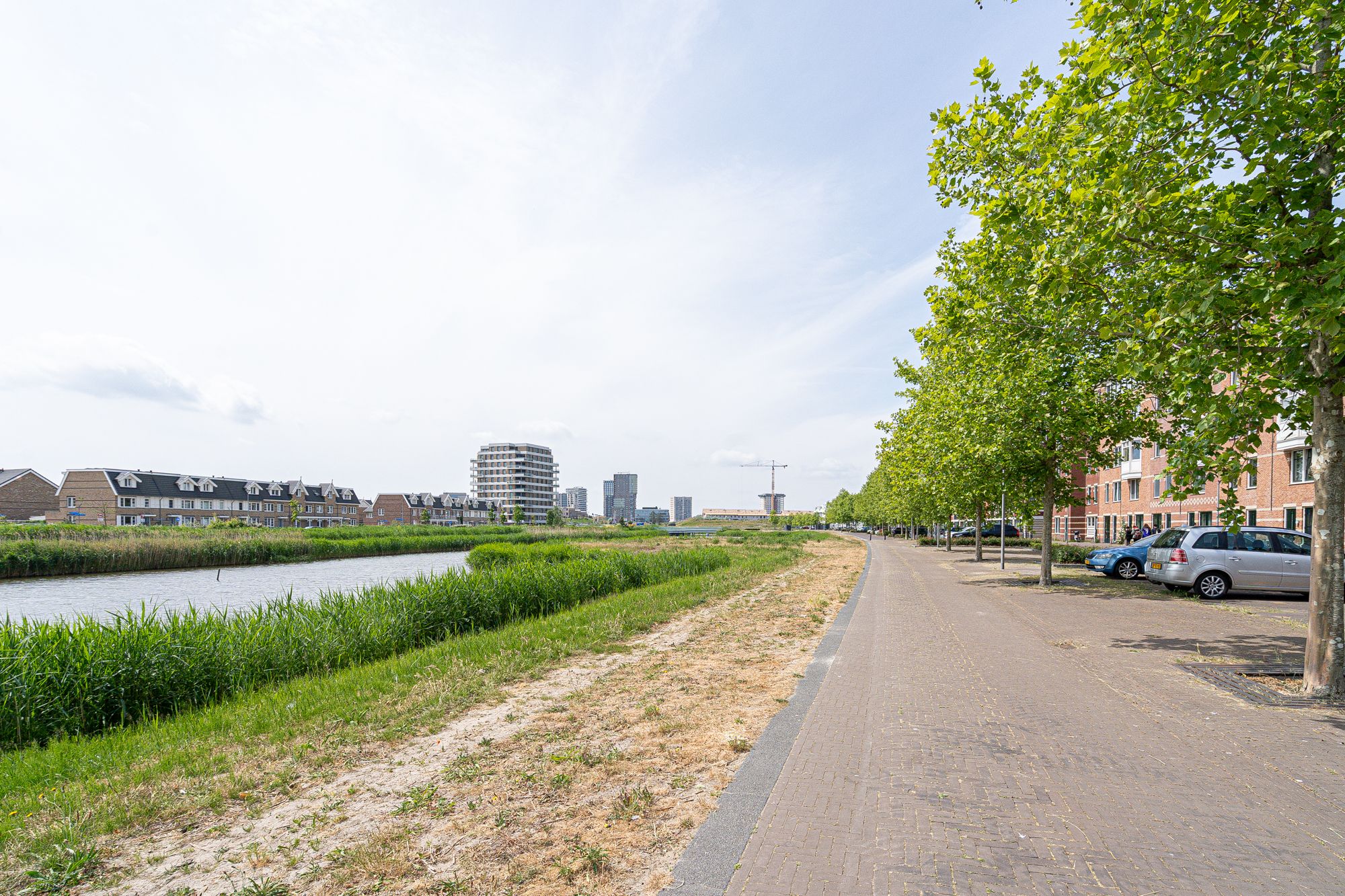 Foto 33 van San Marinostraat 43