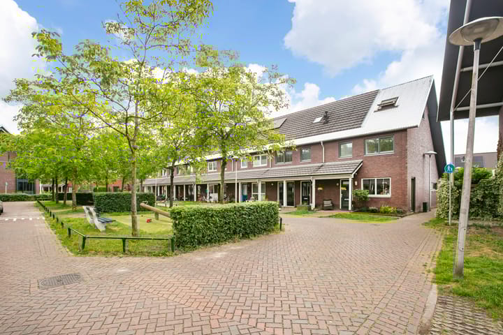 Foto 28 van Doyennéperenlaan 68