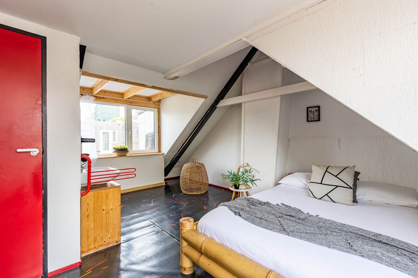 Photo 35 of Wester Badstraat 44