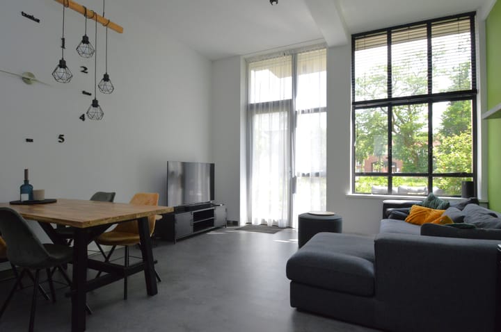 Foto 2 van Albert Schweitzerstraat 69