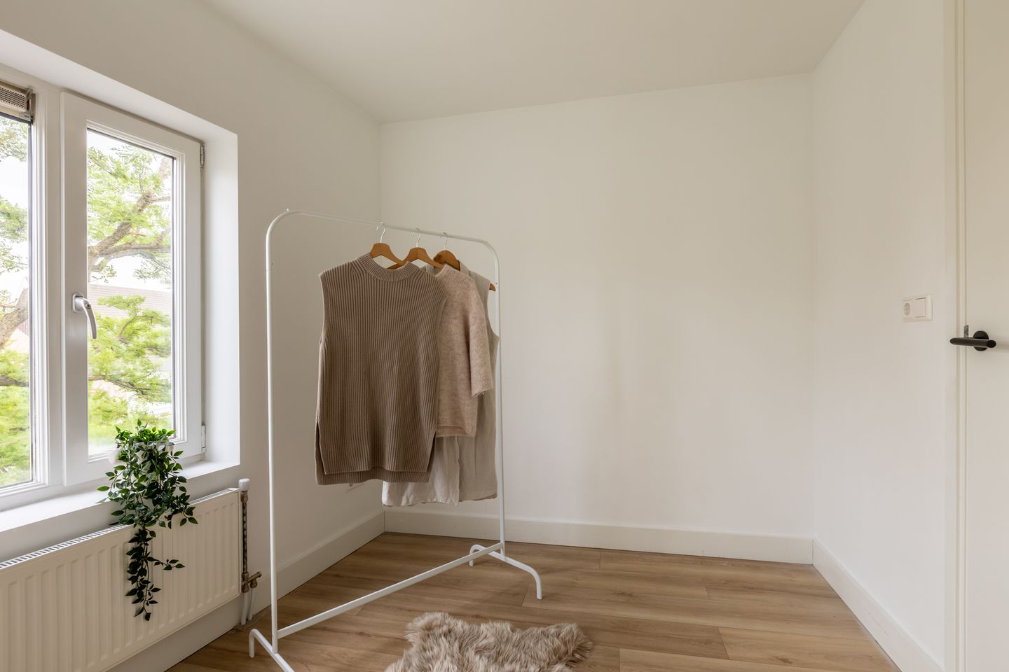 Foto 25 van Straatweg 31-E