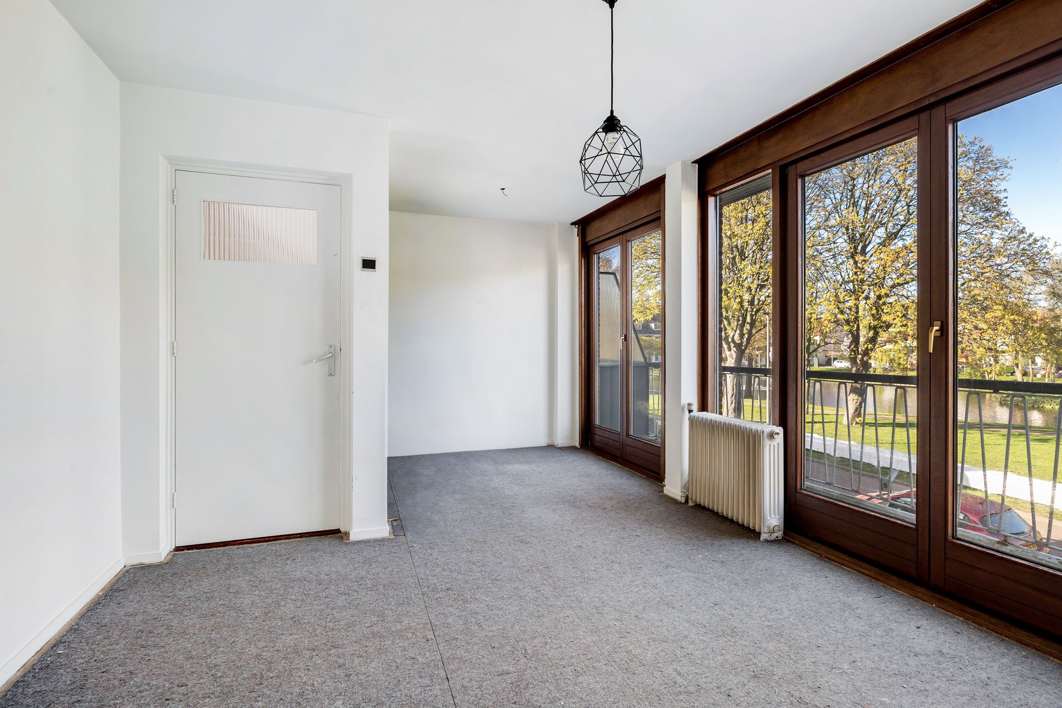 Photo 15 of Albert Cuijpstraat 18