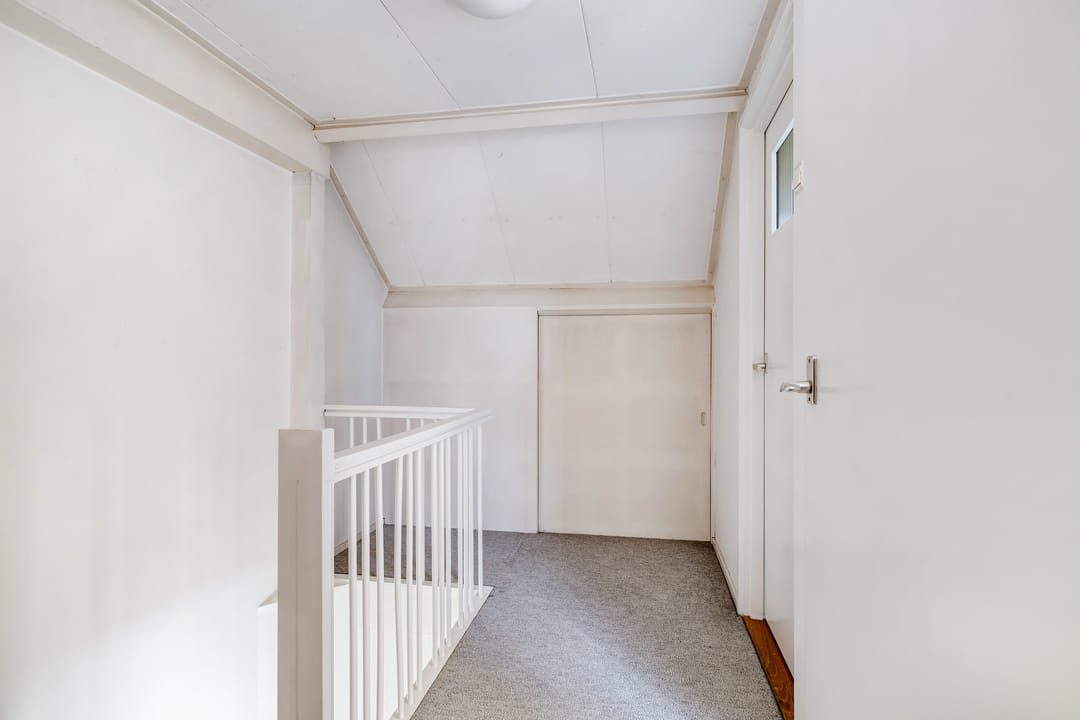 Photo 16 of Albert Cuijpstraat 18