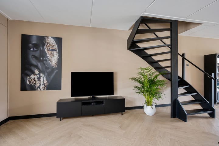 Foto 13 van van Echtenlaan 82