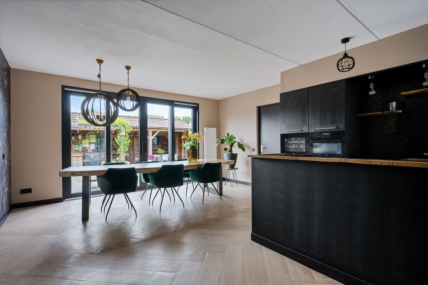 Foto 14 van van Echtenlaan 82