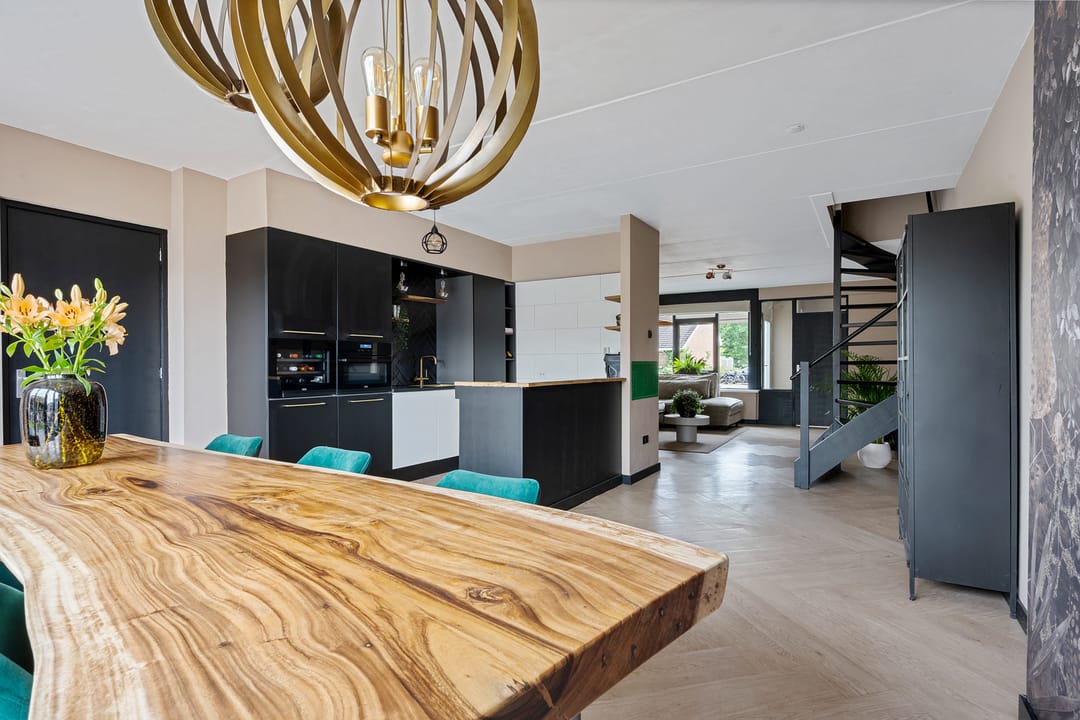 Foto 16 van van Echtenlaan 82