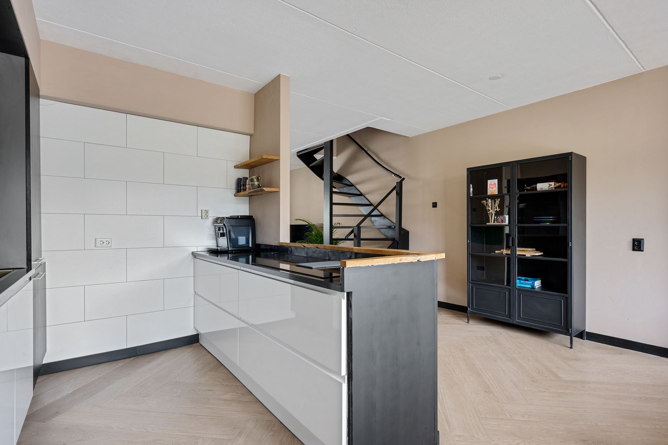 Foto 18 van van Echtenlaan 82