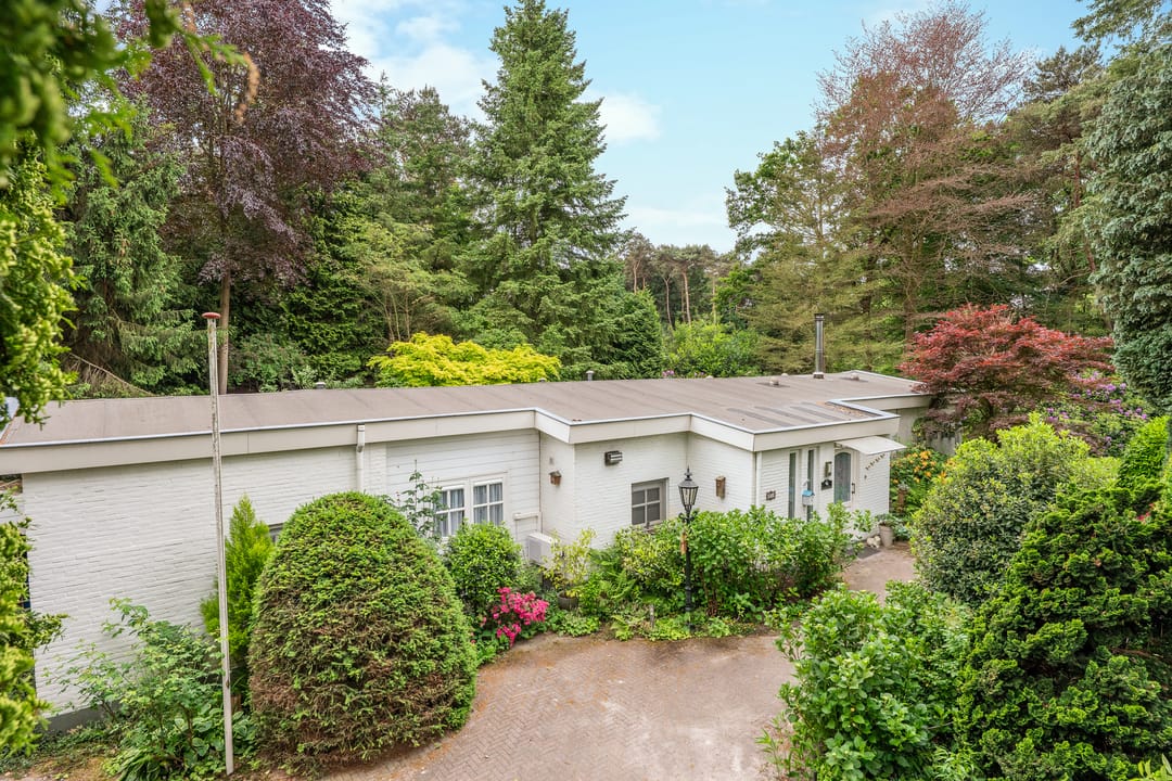 Foto 1 van Mezenlaan 1