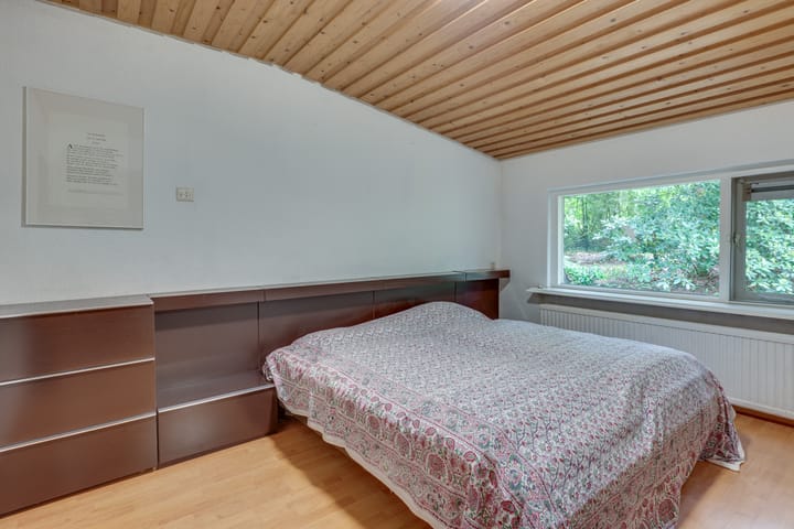 Foto 33 van Mezenlaan 1