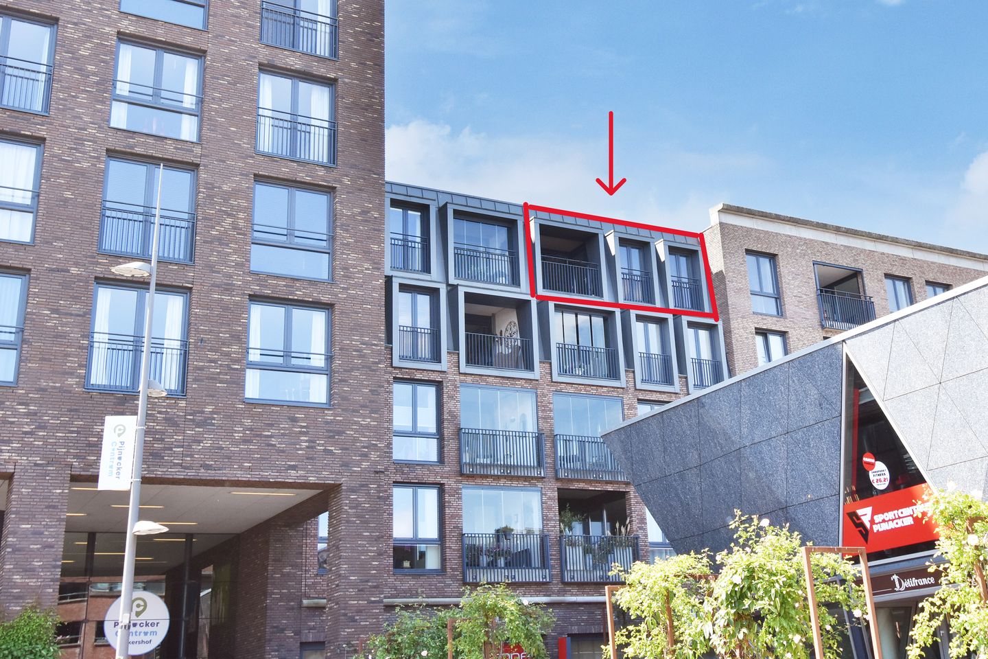 Photo 4 of Oostlaan 175