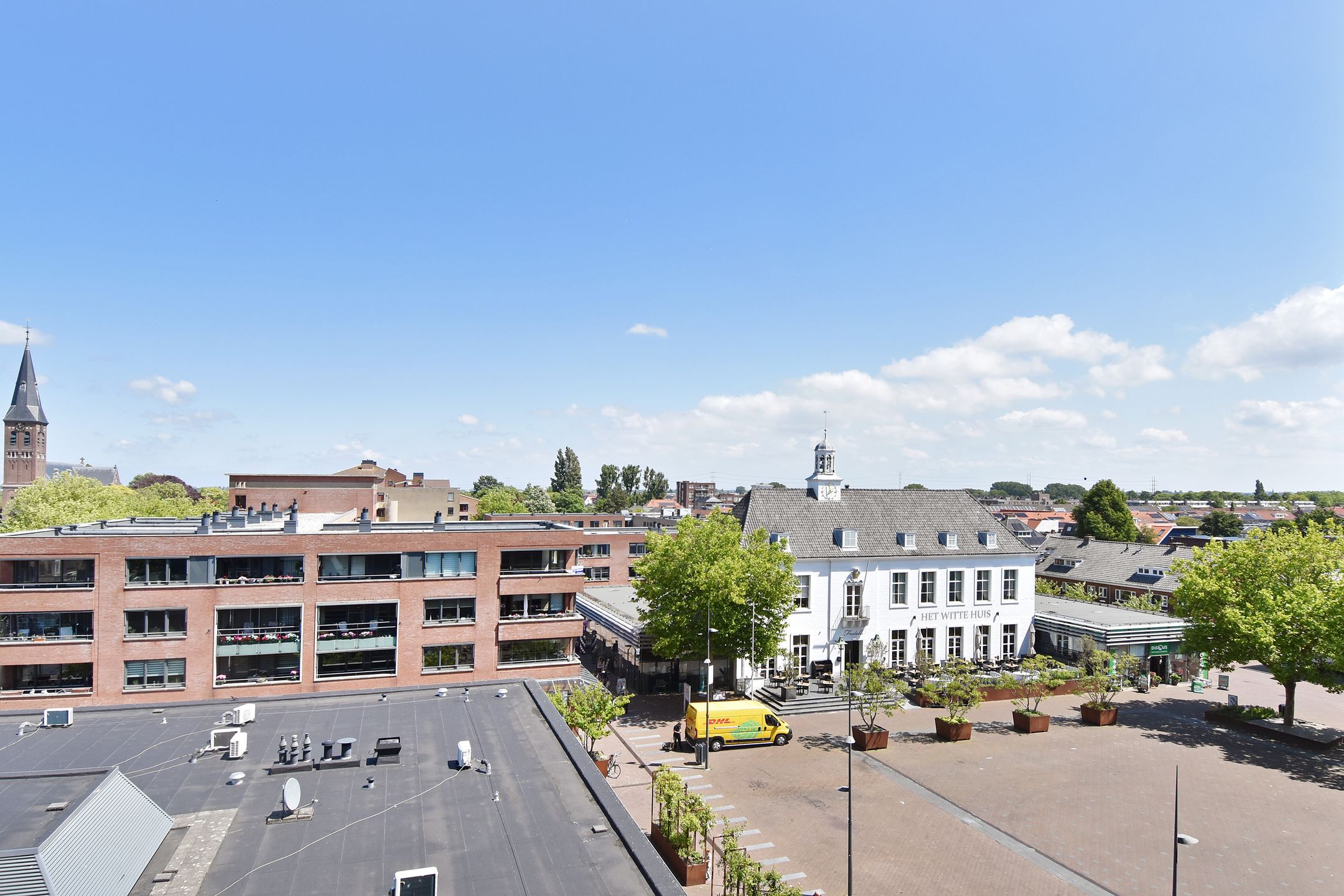 Photo 6 of Oostlaan 175