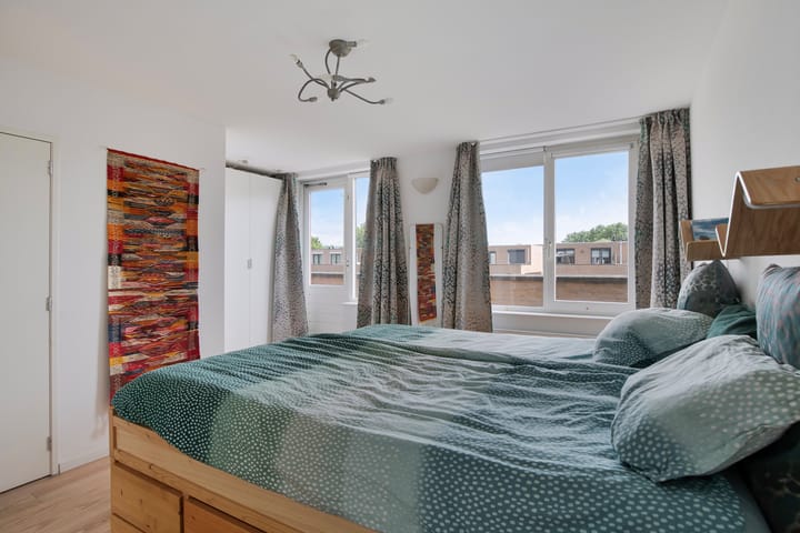 Foto 34 van Ann Burtonstraat 13