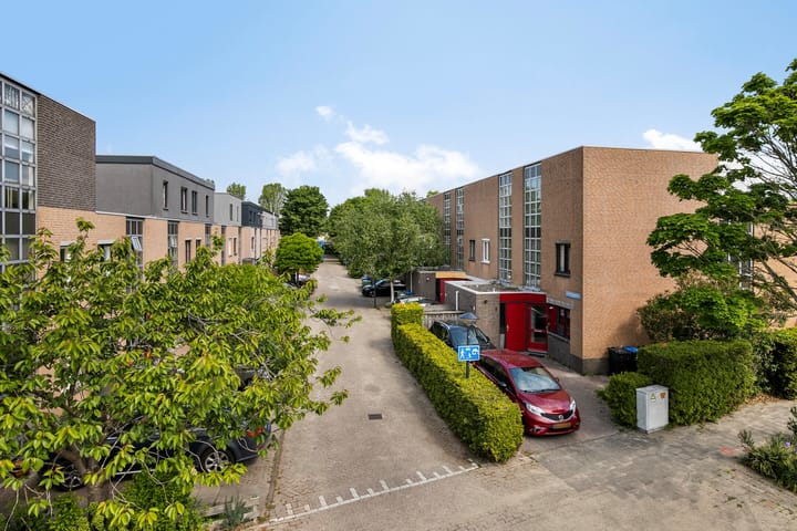 Foto 54 van Ann Burtonstraat 13