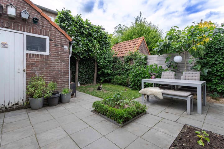 Foto 39 van Lintjensstraat 23