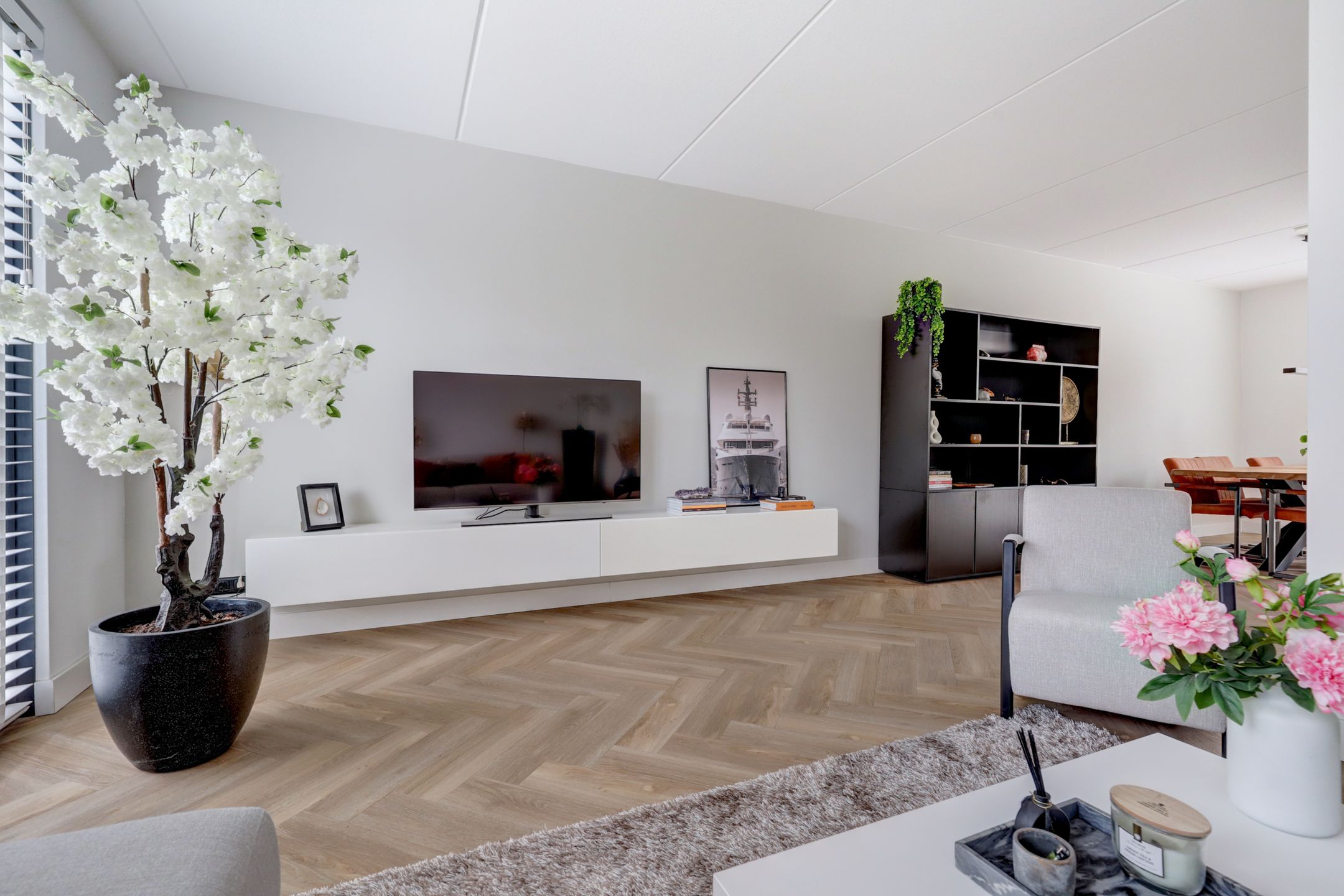 Photo 3 of Suriestraat 44