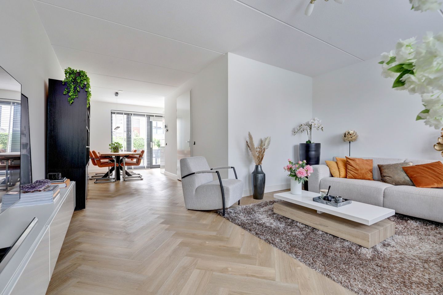 Photo 4 of Suriestraat 44