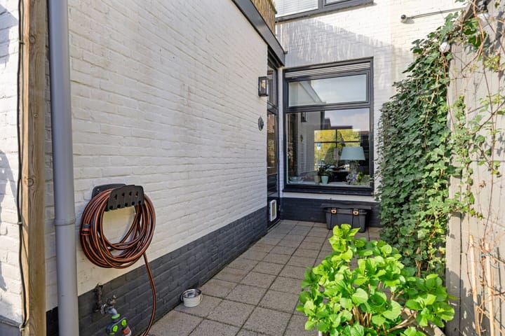 Foto 20 van Papeweg 27