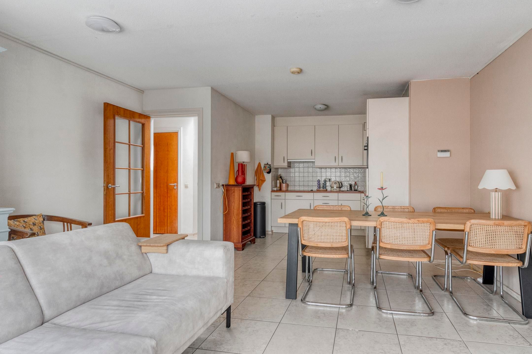 Photo 9 of Ambachtstraat 1-J