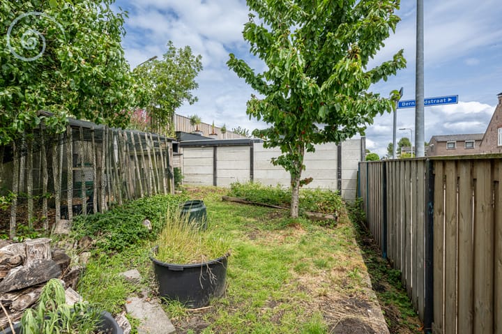 Foto 38 van Julianaweg 51