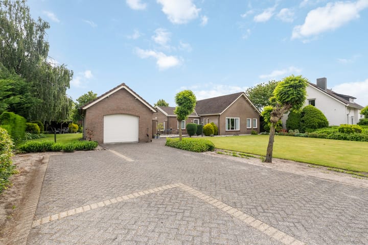 Foto 35 van Molenstraat 8-A