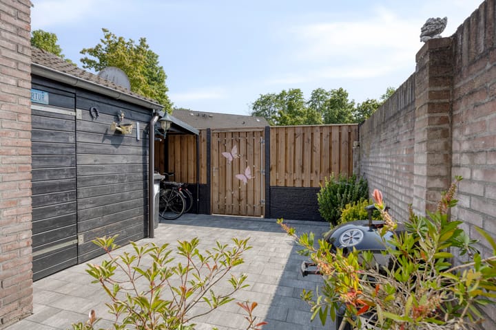 Foto 16 van Drenthehof 44