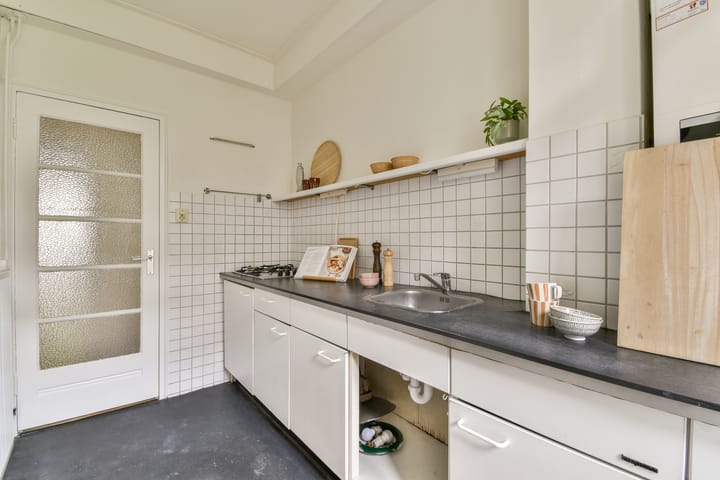 Foto 7 van Admiraal De Ruijterweg 28-H