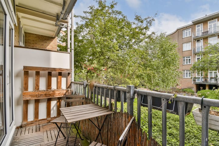 Foto 8 van Admiraal De Ruijterweg 28-H