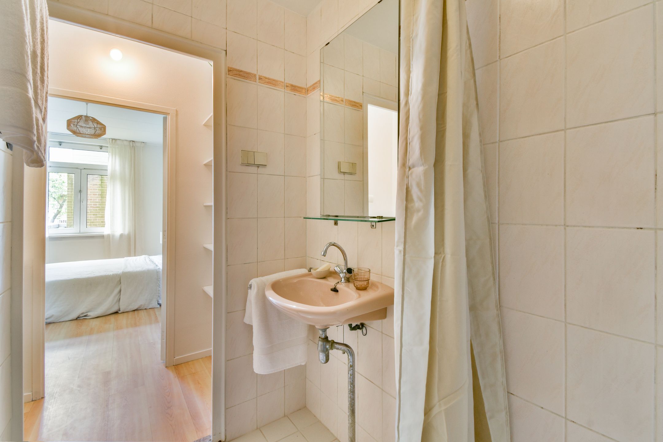 Photo 15 of Admiraal De Ruijterweg 28-H