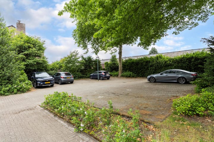 Foto 11 van Lambertushof 96