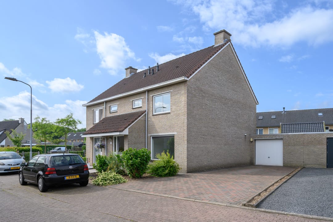 Foto 1 van Honingraat 27