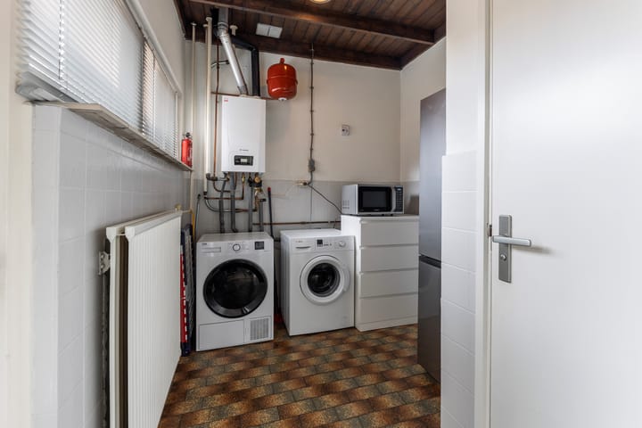 Foto 13 van Pastoor Eshuisstraat 1