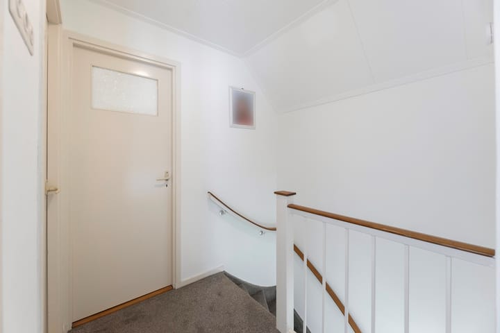 Foto 15 van Pastoor Eshuisstraat 1