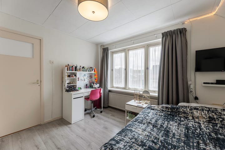 Foto 23 van Pastoor Eshuisstraat 1