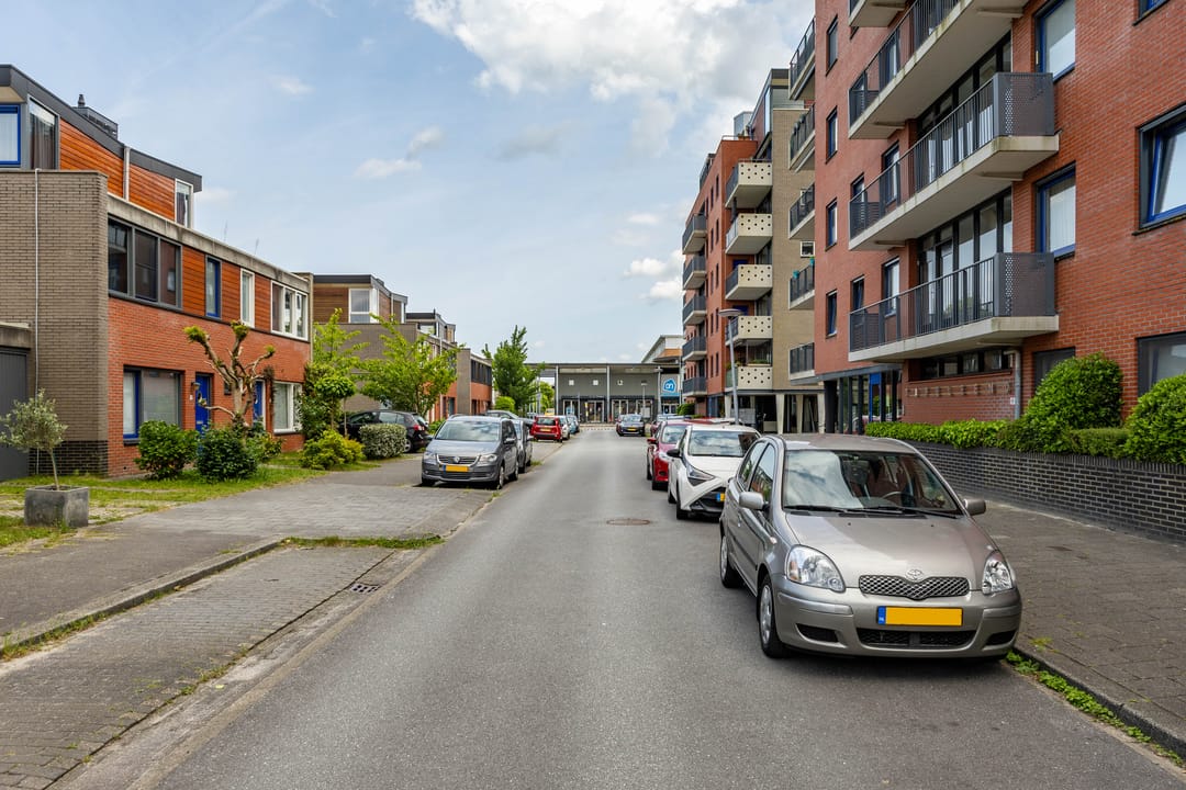 Foto 46 van P.J. Noël Bakerstraat 21