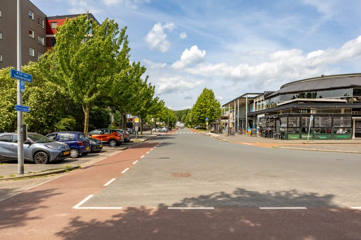 Foto 48 van P.J. Noël Bakerstraat 21