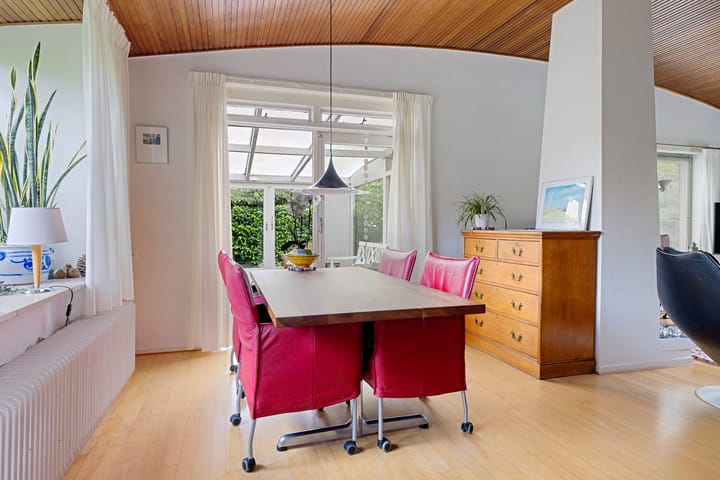 Photo 15 of Ringenum 14