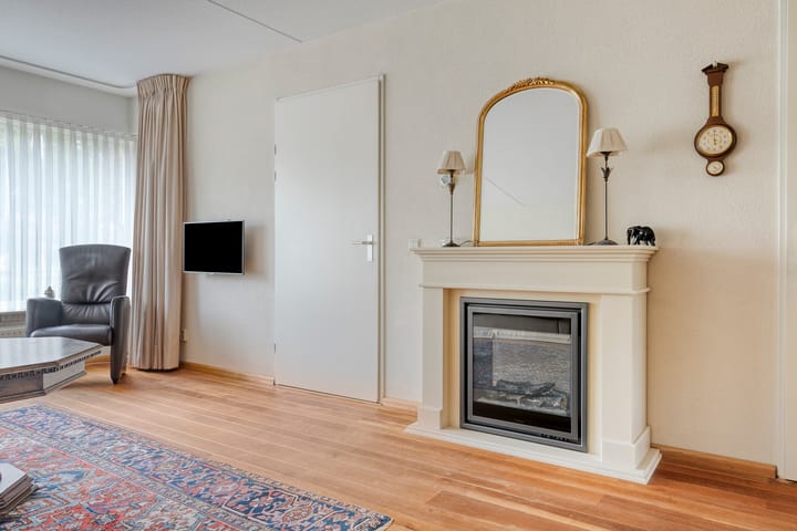 Photo 8 of Antoni Staringlaan 22