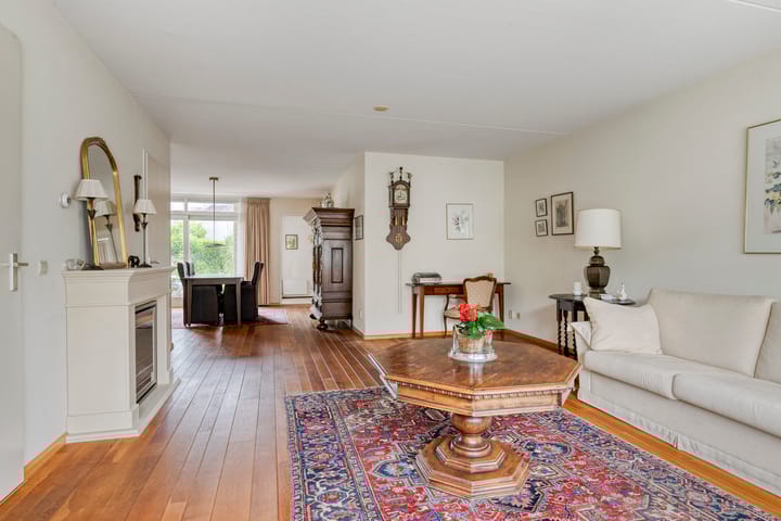 Photo 9 of Antoni Staringlaan 22