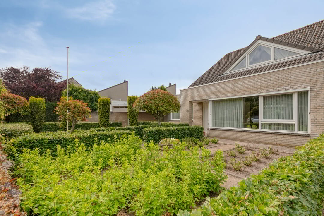 Foto 38 van Antoni Staringlaan 22