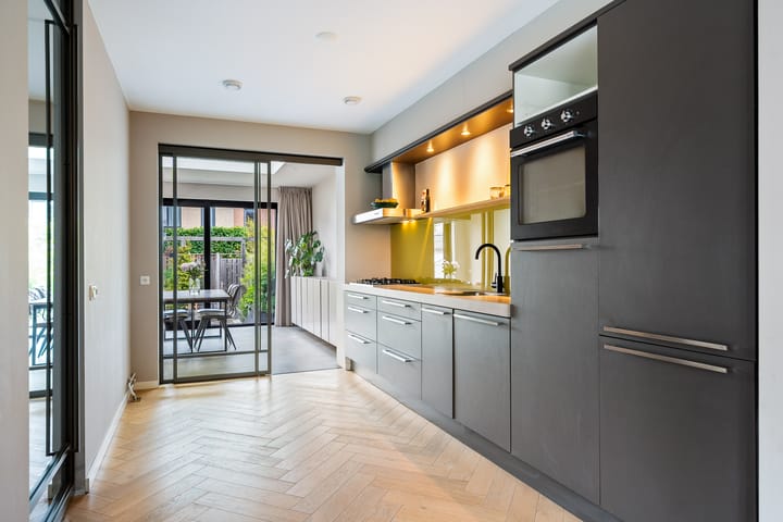 Foto 13 van Henriëtte Roland Holstweg 36