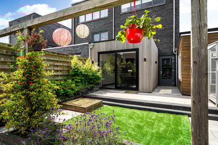 Foto 36 van Henriëtte Roland Holstweg 36