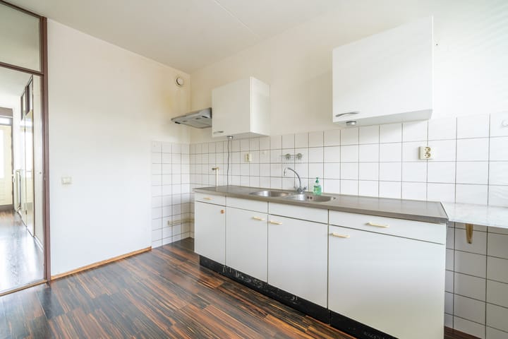 Photo 15 of Westvest 233