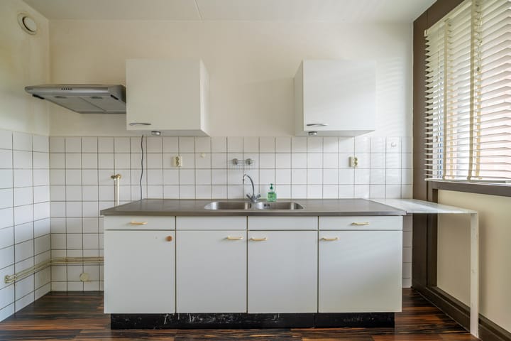 Photo 16 of Westvest 233