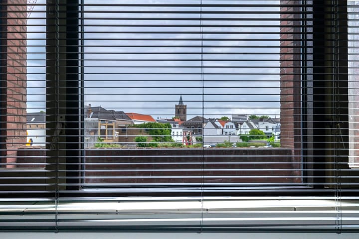 Photo 20 of Westvest 233