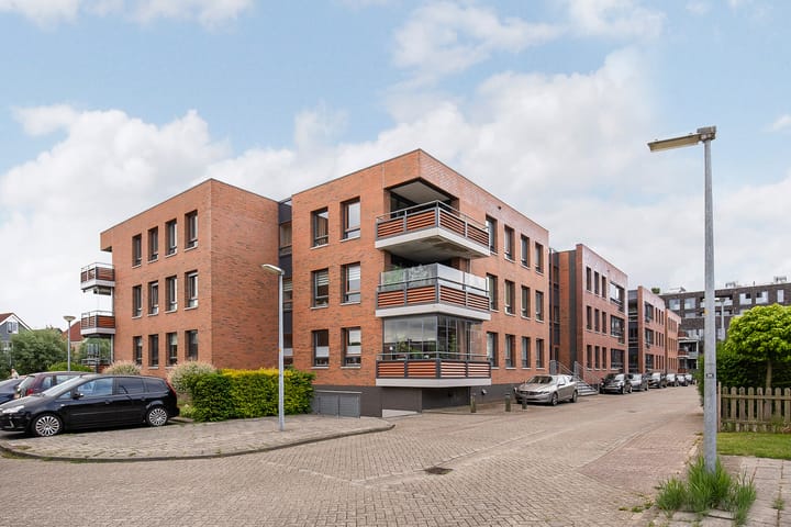 Photo 7 of Wendelaarstraat 126