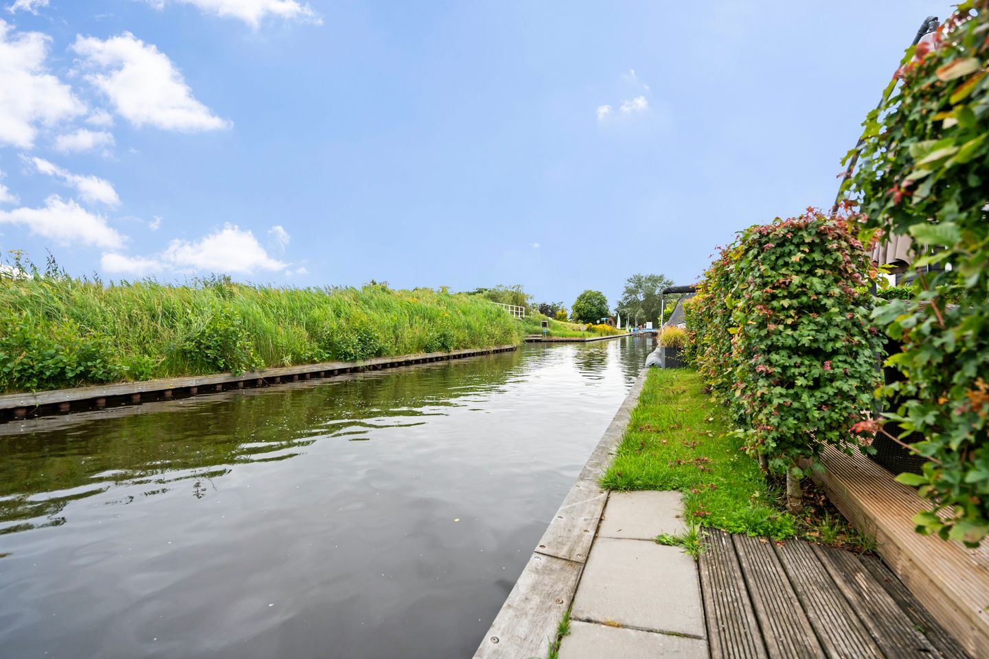 Foto 25 van Kerkweg 35-R9